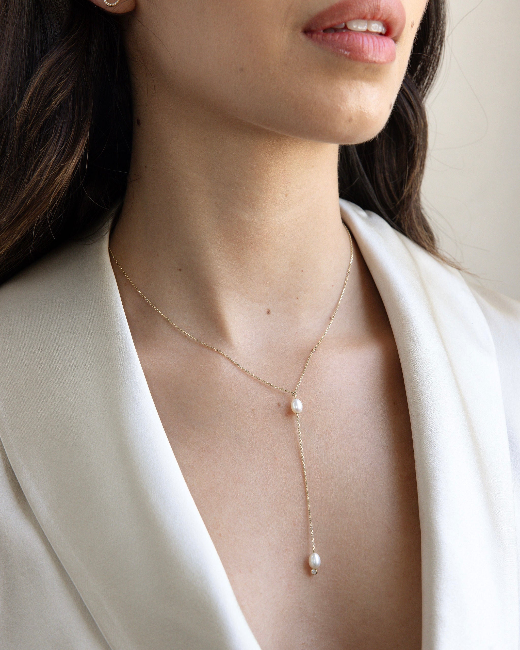 Brielle Pearl Lariat Necklace