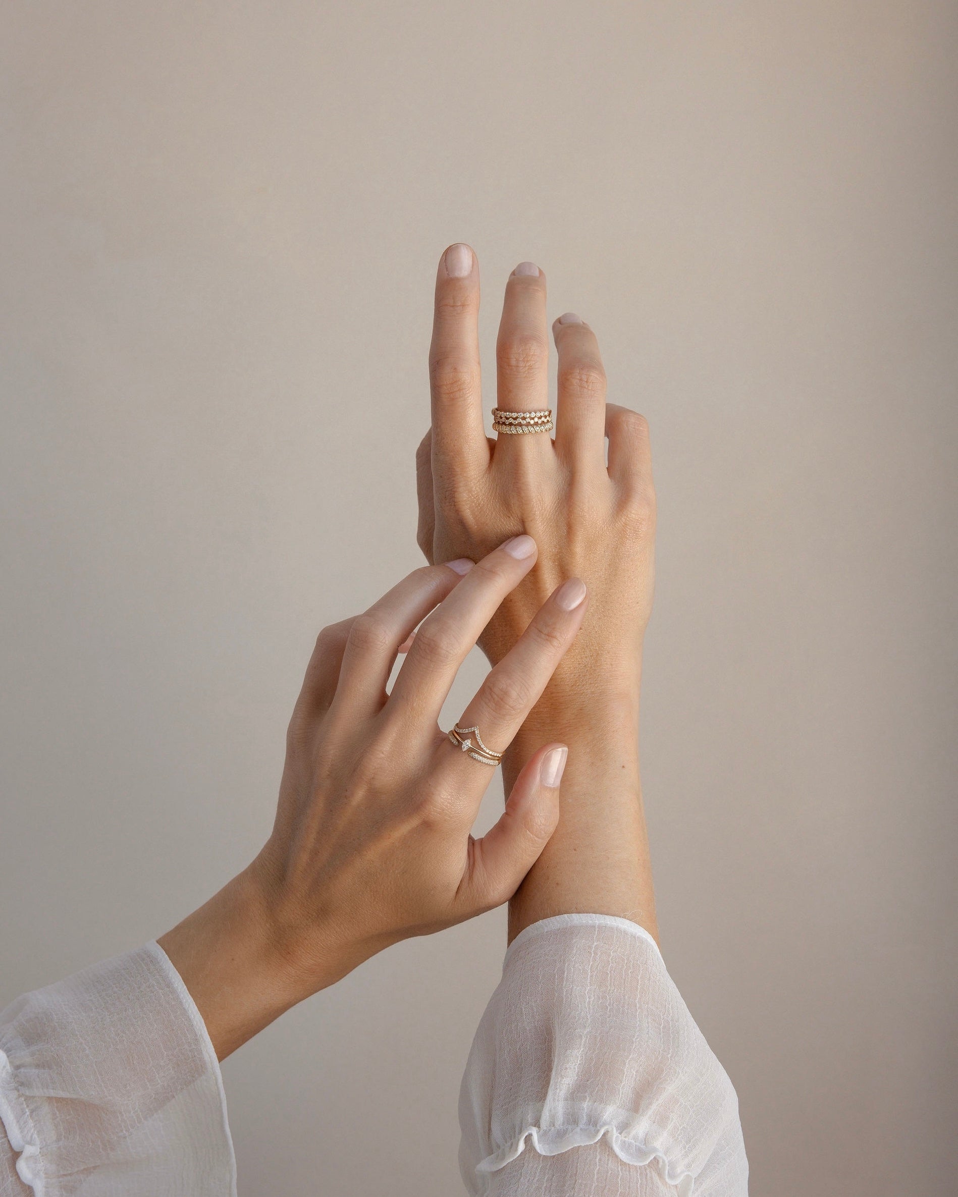 Solene Bezel Diamond Alliance Ring