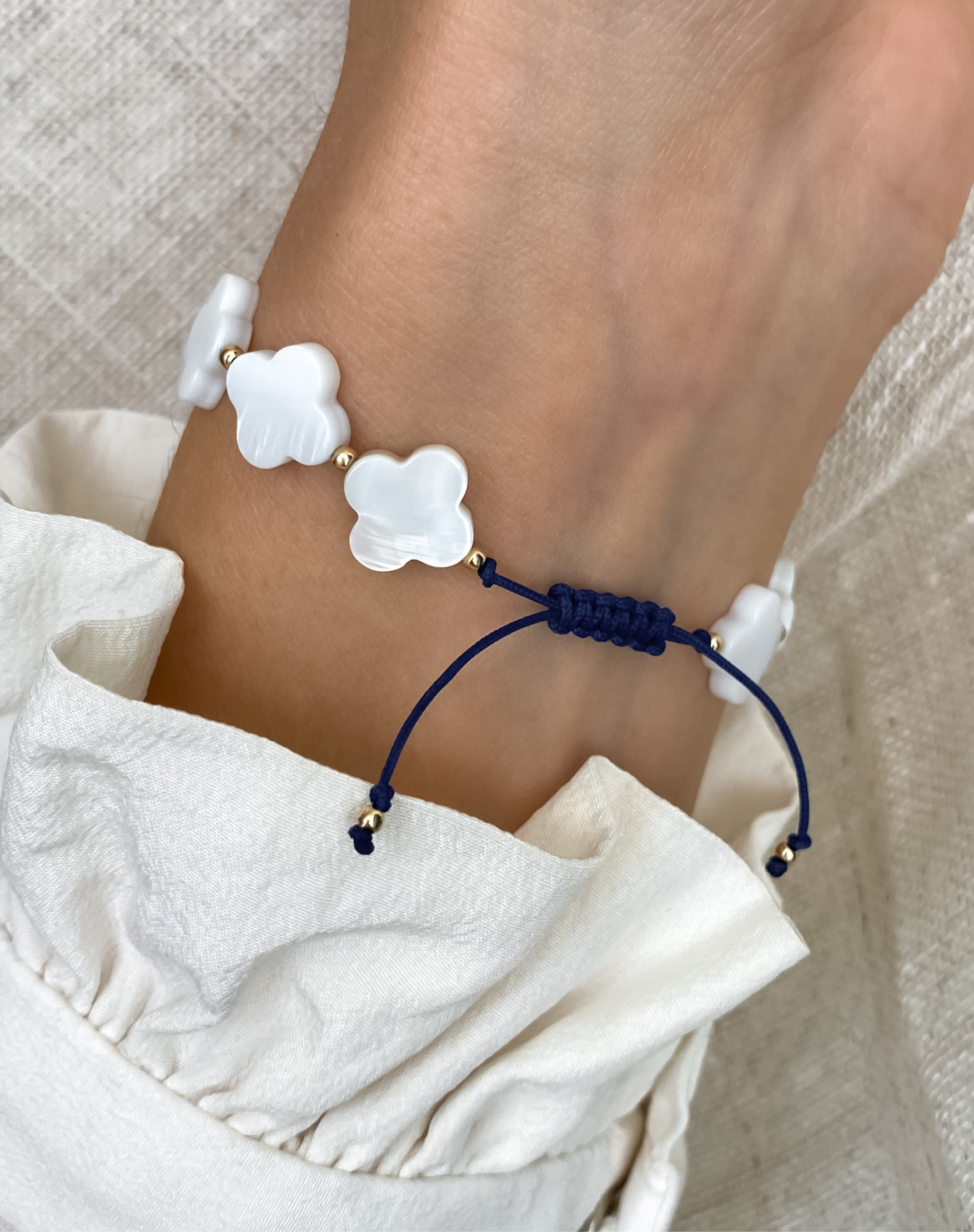 Lexi Clover Friendship Bracelet