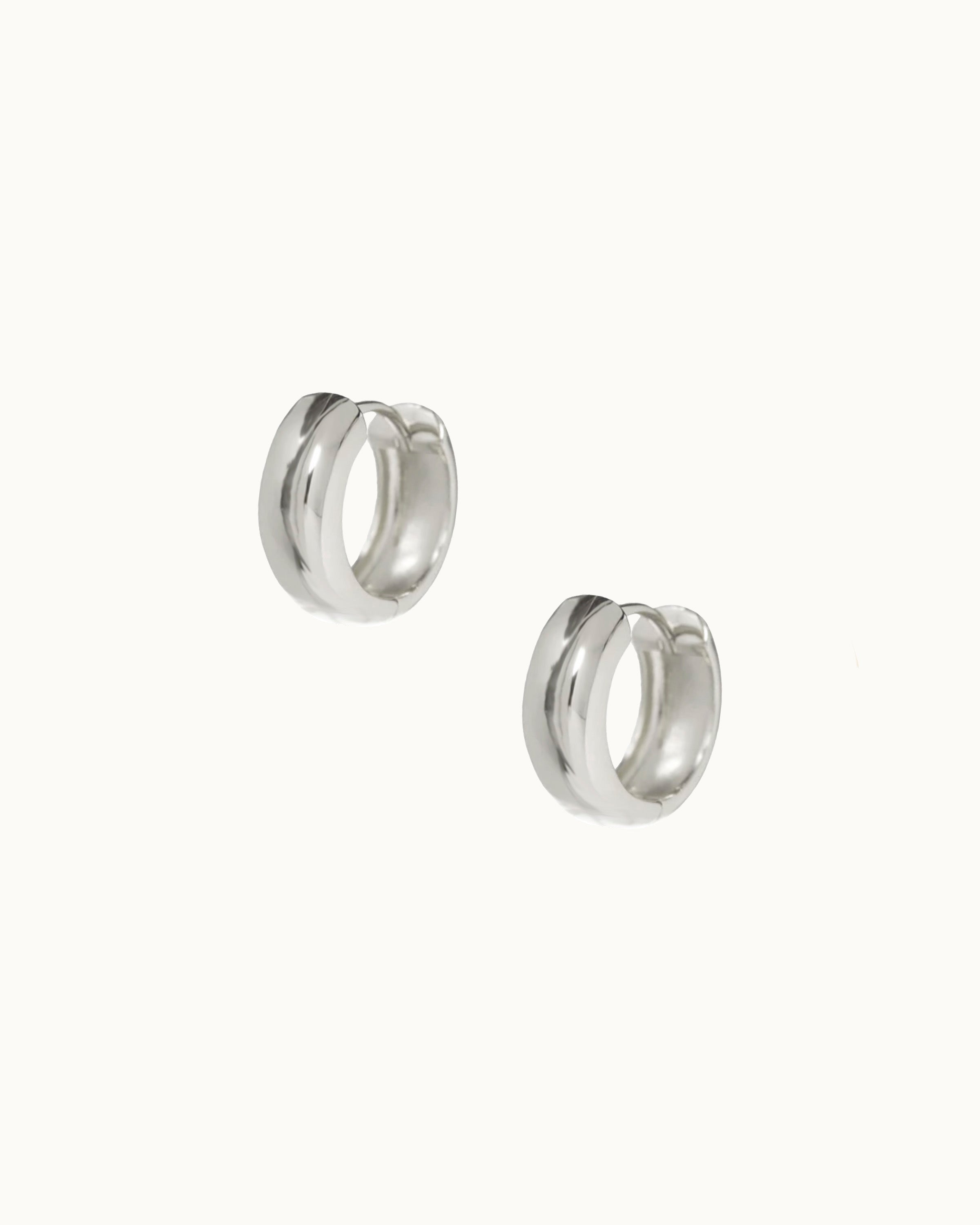 ALEXA Chunky Hoop Earrings in Sterling Silver 925