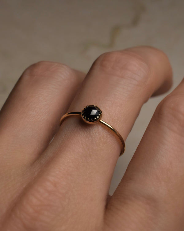 Amara Hematite Ring 14K Gold