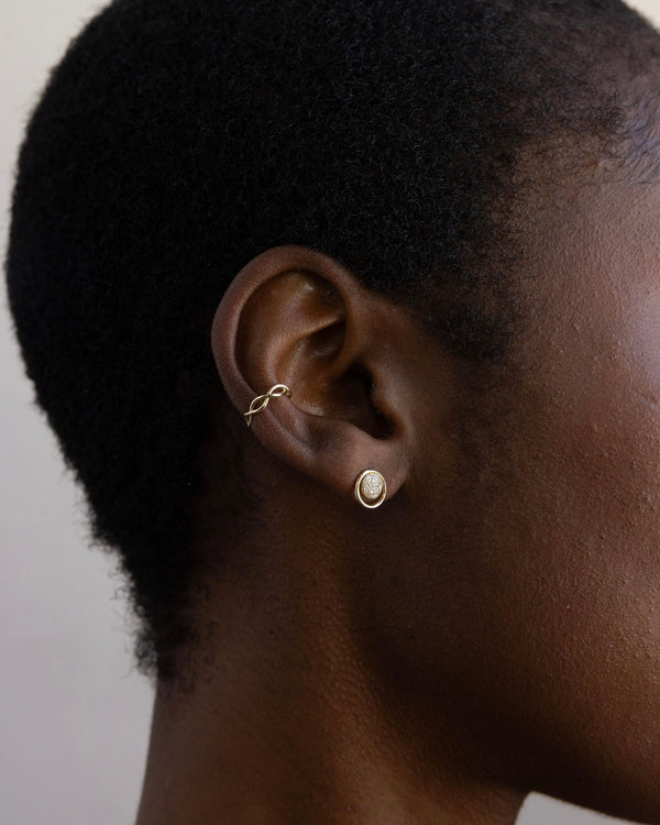 Demi Twisted Band Ear Cuff