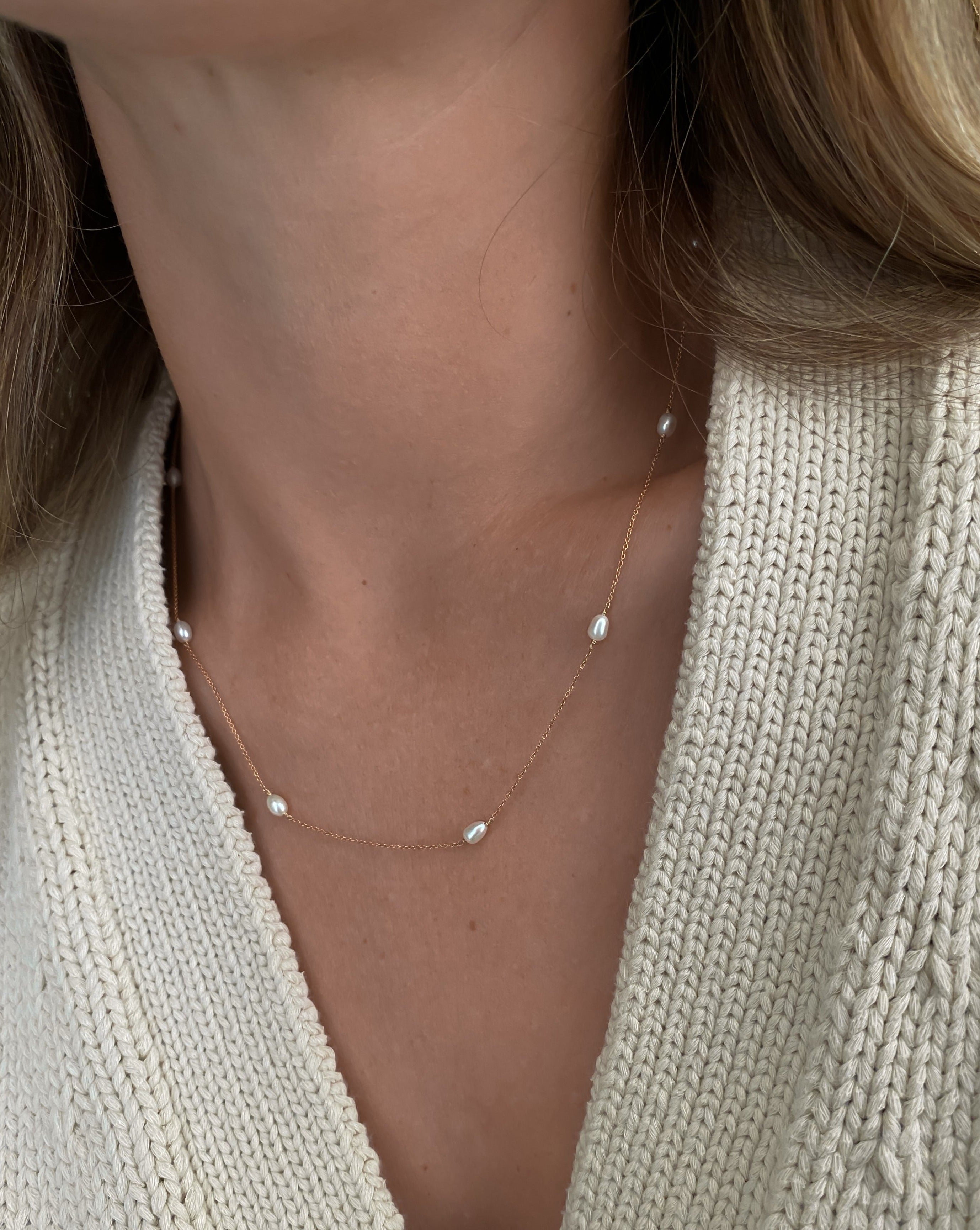 Lou Pearl Necklace