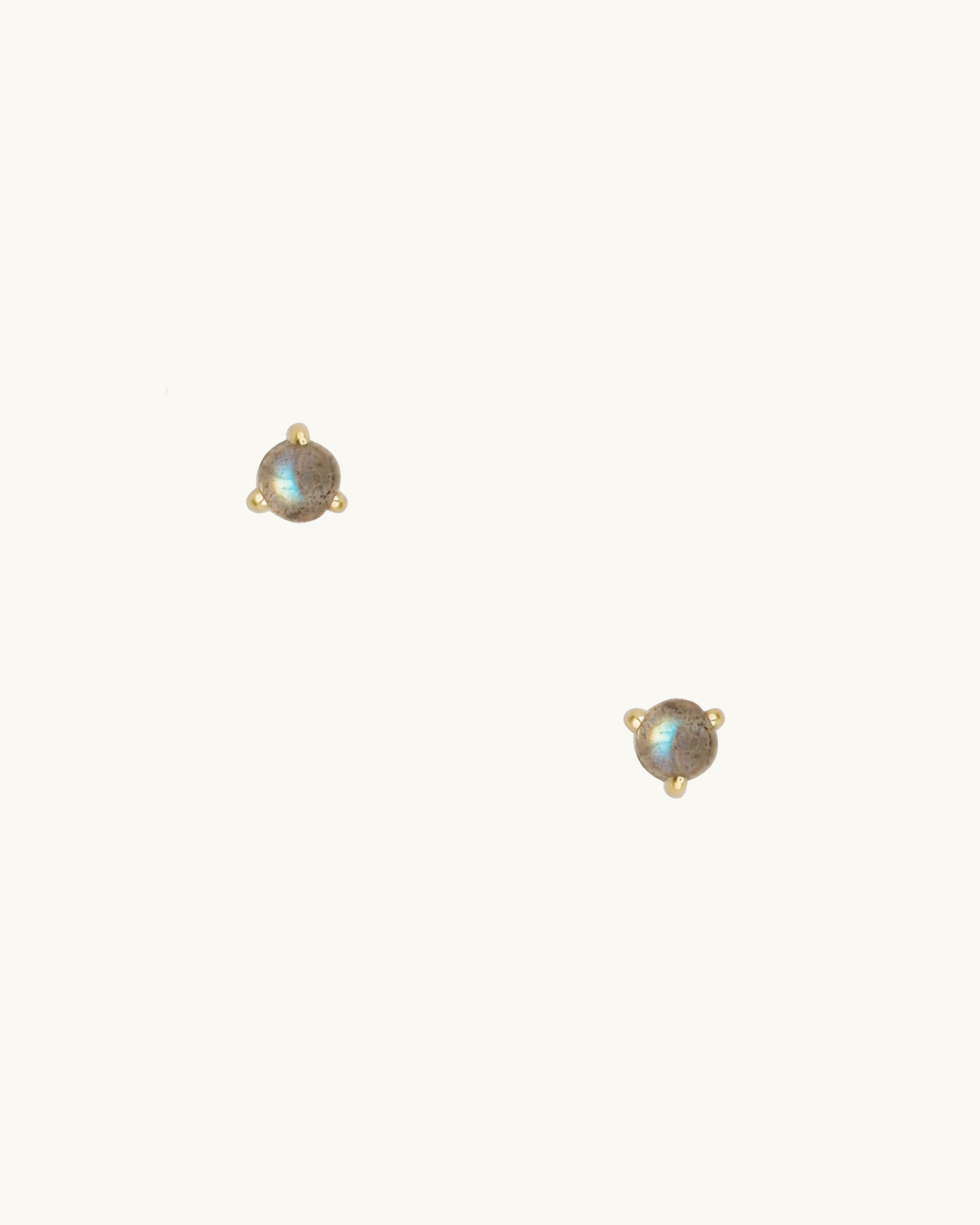 Nyla Labradorite Stud Earring
