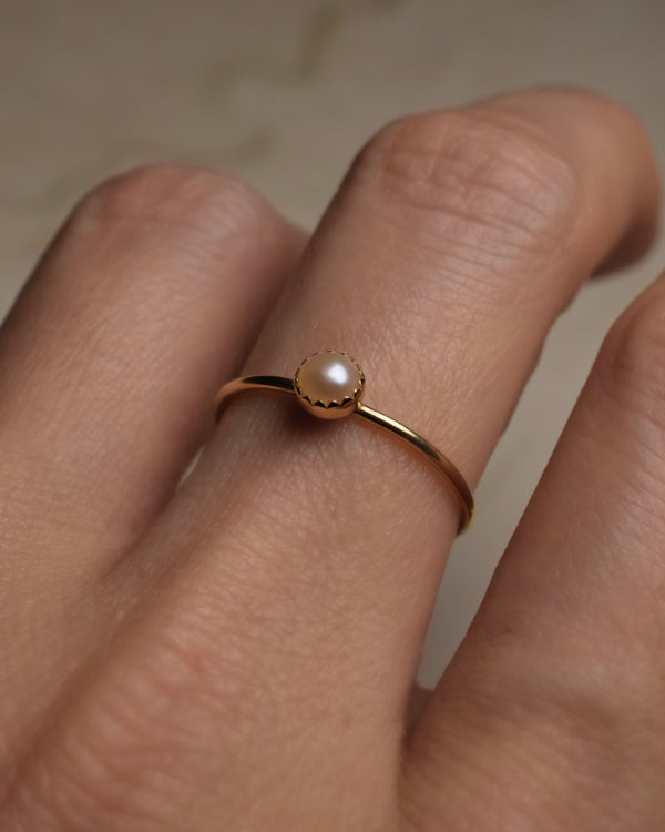 Olivia Pearl Ring 14K Gold