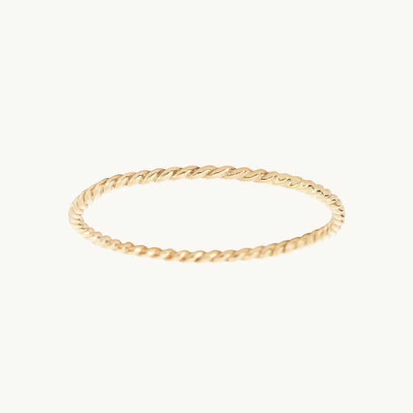 LIV Twisted Stacking Ring 14K